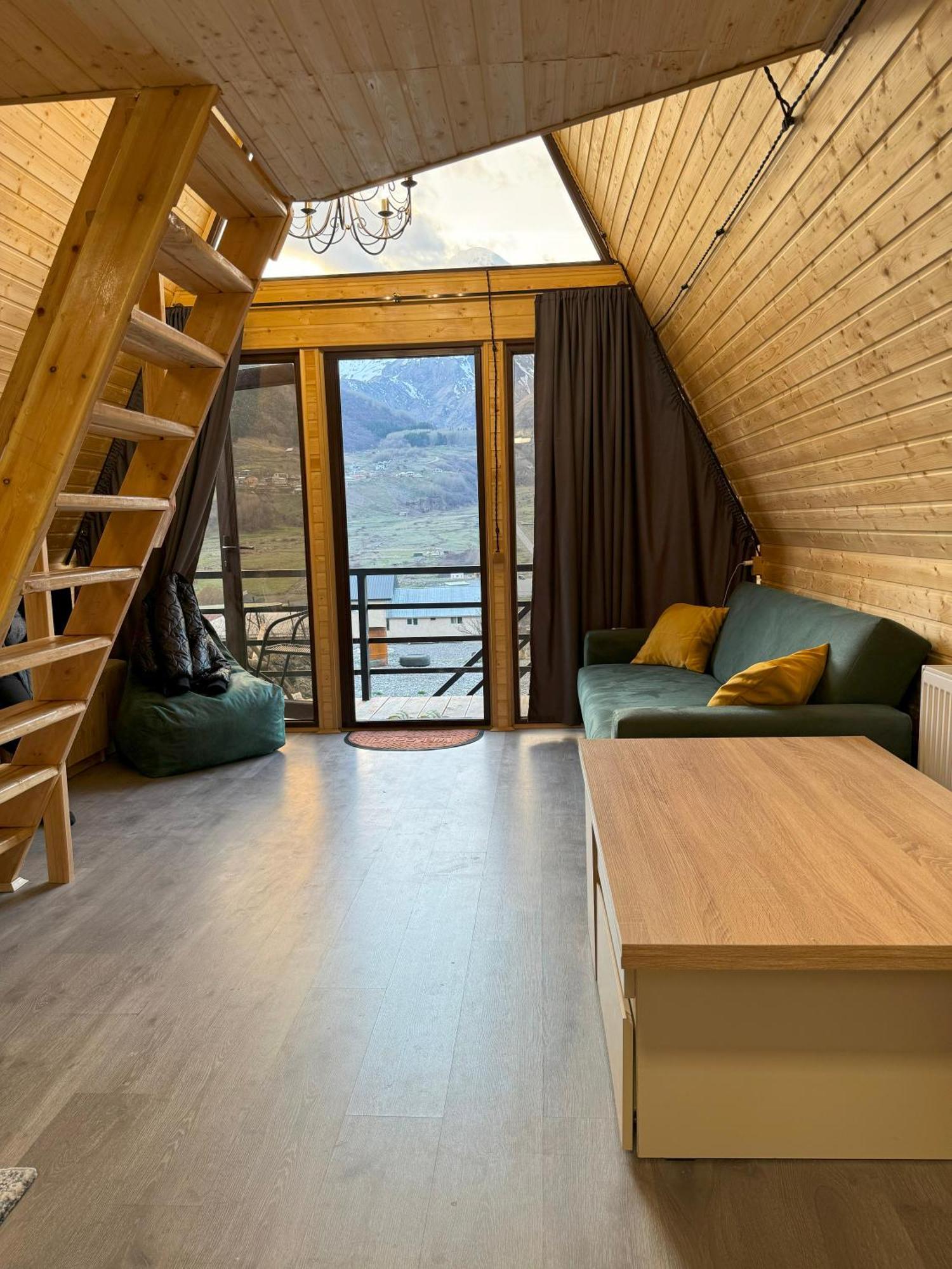 Cottages Dila Stepantsminda Exterior foto